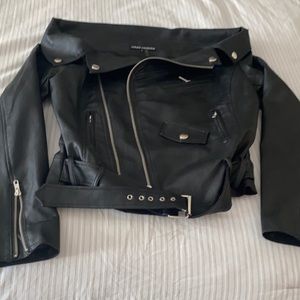 Fashion Nova off the should biker jacket